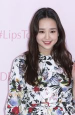 SON YEON-JAE at Estee Lauder Fashion Photocall in Seoul 02/13/2019