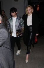 SOPHIE TURNER and JOE JONAS Leaves Craig