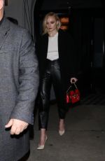 SOPHIE TURNER and JOE JONAS Leaves Craig