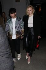 SOPHIE TURNER and JOE JONAS Leaves Craig