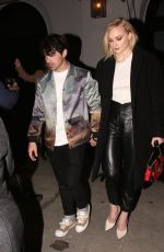 SOPHIE TURNER and JOE JONAS Leaves Craig