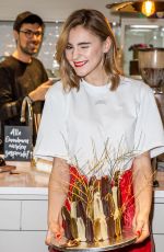 STEFANIE GIESINGER at L