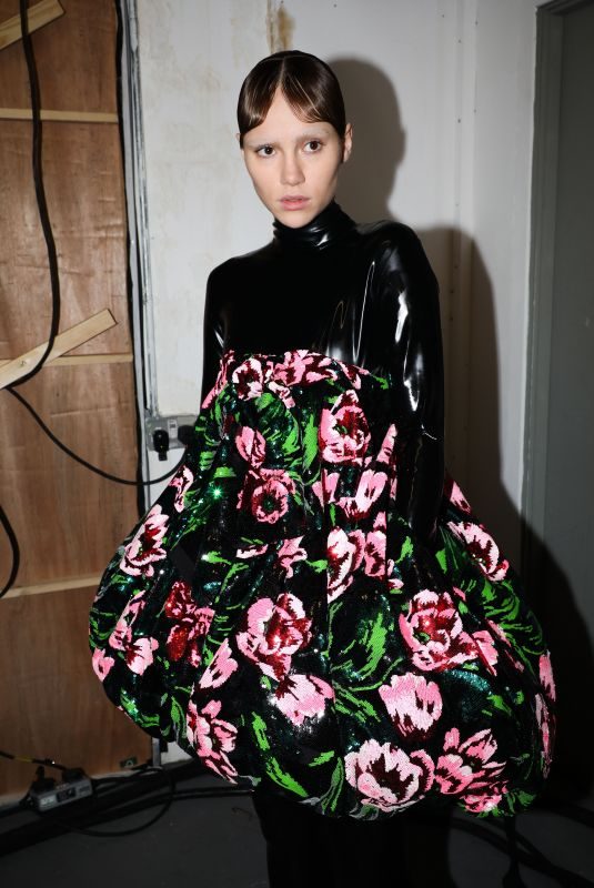 SUKI WATERHOUSE at Richard Quinn Show at London Fashion Week 02/19/2019