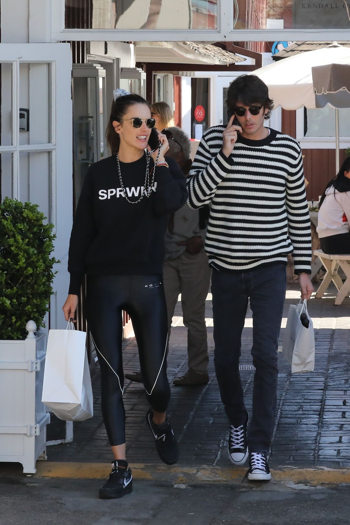 alessandra-ambrosio-and-nicolo-oddi-shopping-at-brentwood-country-mart-03-13-2019-2.jpg