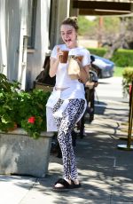 ALESSANDRA TORRESANI Shopping at Farmer