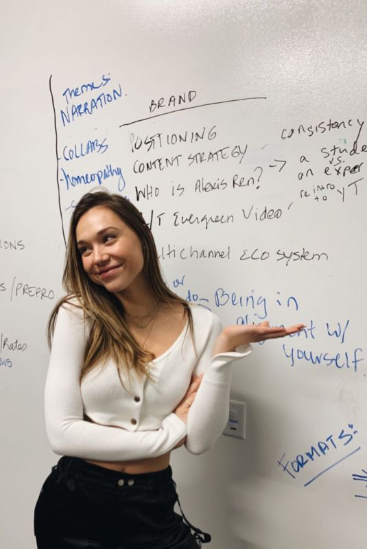 ALEXIS REN - Instagram Pictures and Video, March 2019