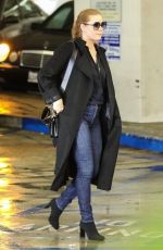 AMY ADAMS at Whole Foods in Beverly Hills 03/06/2019