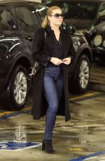 AMY ADAMS at Whole Foods in Beverly Hills 03/06/2019