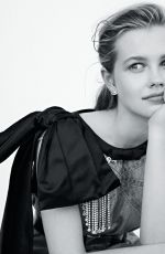 ANGOURIE RICE, ADUT AKECH and AMY SHARK vor Vogue, Australia March 2019