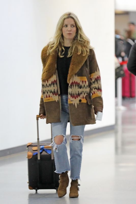 ANNABELLE WALLIS at Los Angeles International Airport 03/02/2019