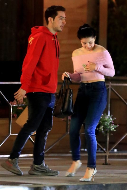 ARIEL WINTER at Il Pastaio in Beverly Hills 03/24/2019