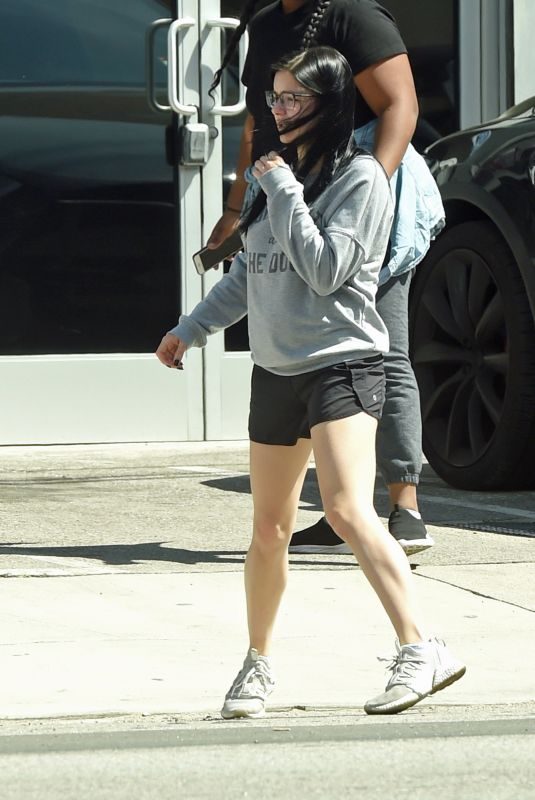 ARIEL WINTER Leaves a Studio in Los Angeles 03/26/2019