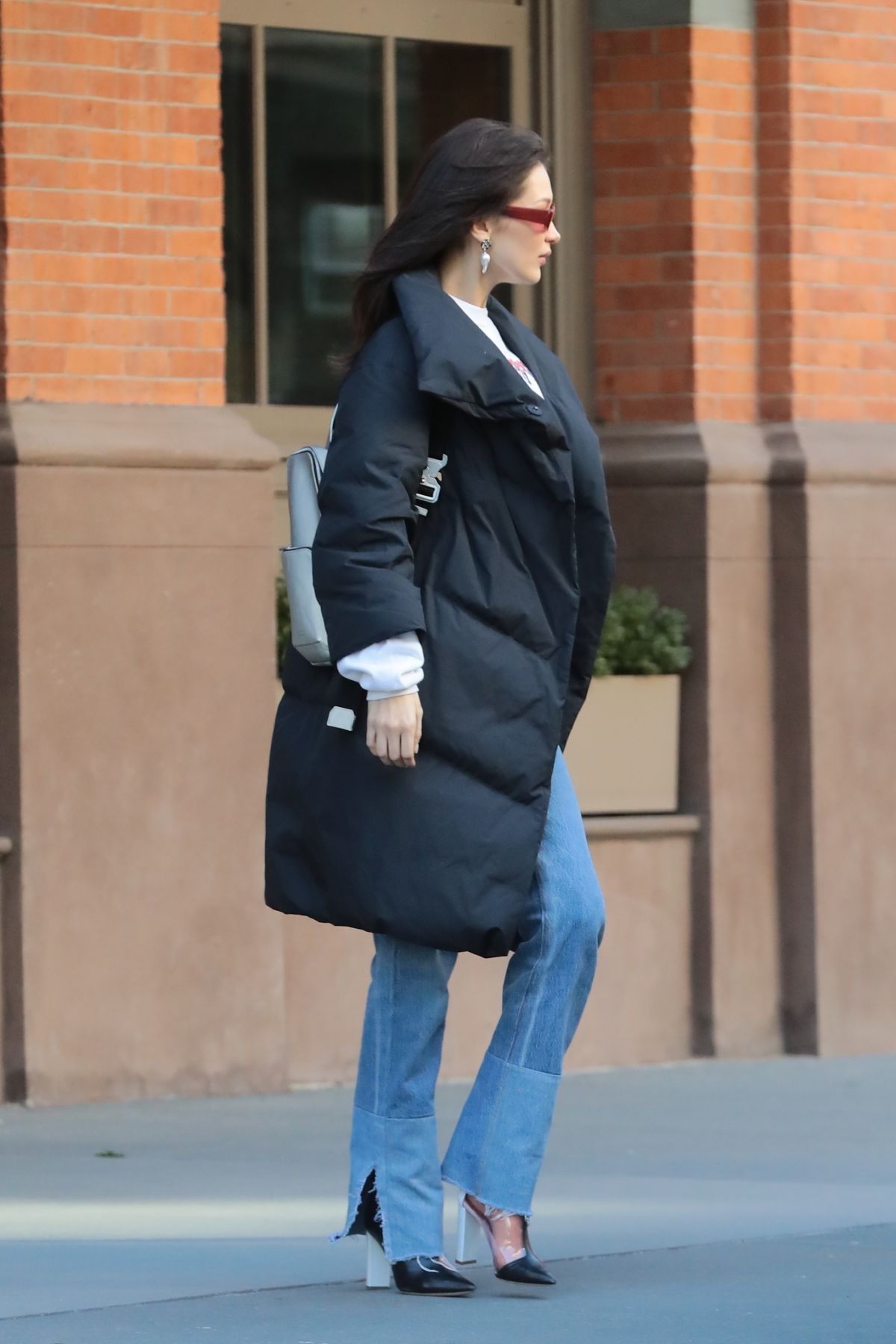 bella-hadid-out-and-about-in-new-york-03-19-2019-1.jpg