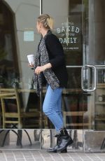 CAMERON DIAZ at Le Pain Quotidien in Calabasas 03/11/2019