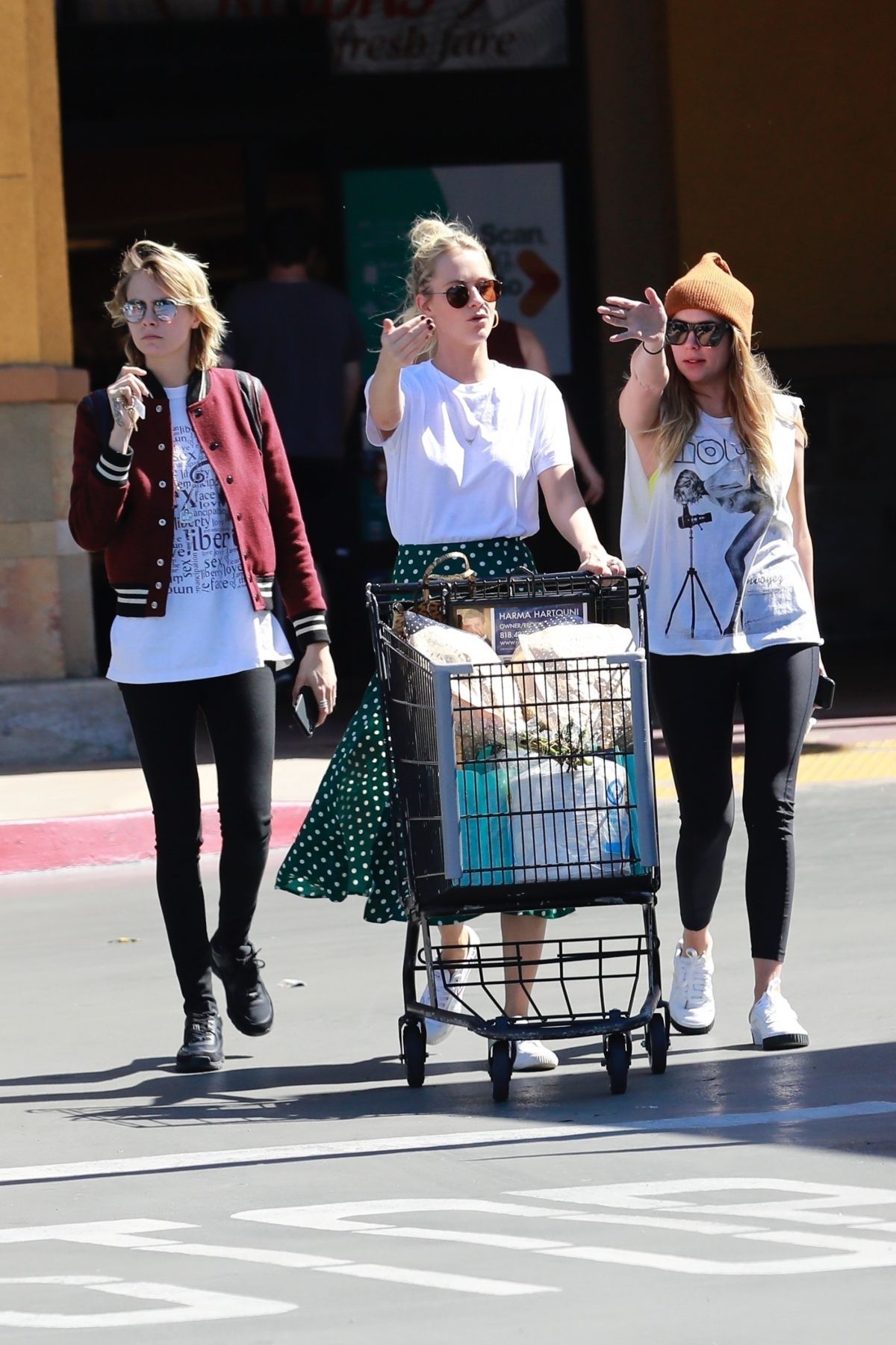 cara-delevingne-and-ashley-benson-out-shopping-in-studio-city-03-16-2019-2.jpg