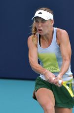 CAROLINE WOZNIACKI Practice at Miami Open Tennis Tournament 03/16/2019