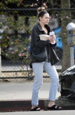 ELIZABETH OLSEN Out for Lunch in Los Angeles 03/14/2019