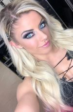 ELXA BLISS at WWE Raw in Atlanta 02/25/2019