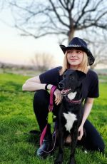 EMMA DUMONT - Instagram Pictures, March 2019