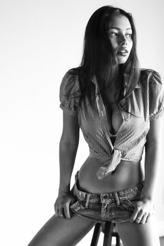 FIONA BARRON on the Set of a a Photoshoot, March 2019