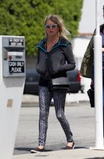 GOLDIE HAWN Out for Lunch in Los Angeles 03/29/2019