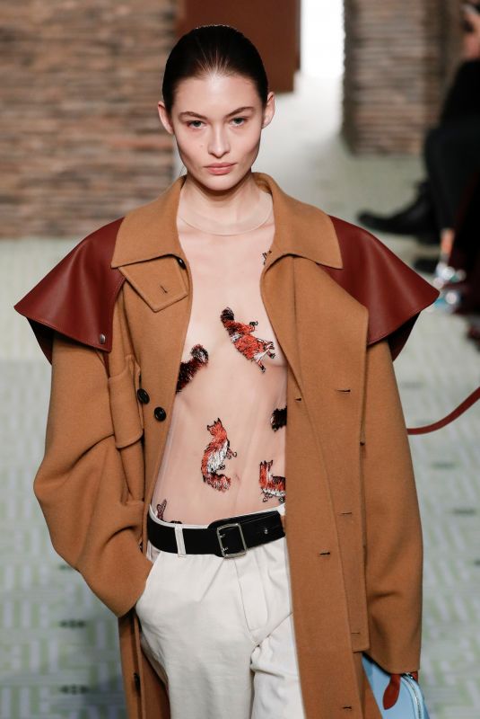GRACE ELIZABETH at Lanvin Runway Show at PFW in Paris 02/27/2019
