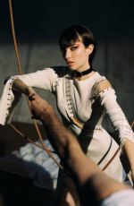 GRACE HARTZEL for Vogue Magazine, Czech April 2019