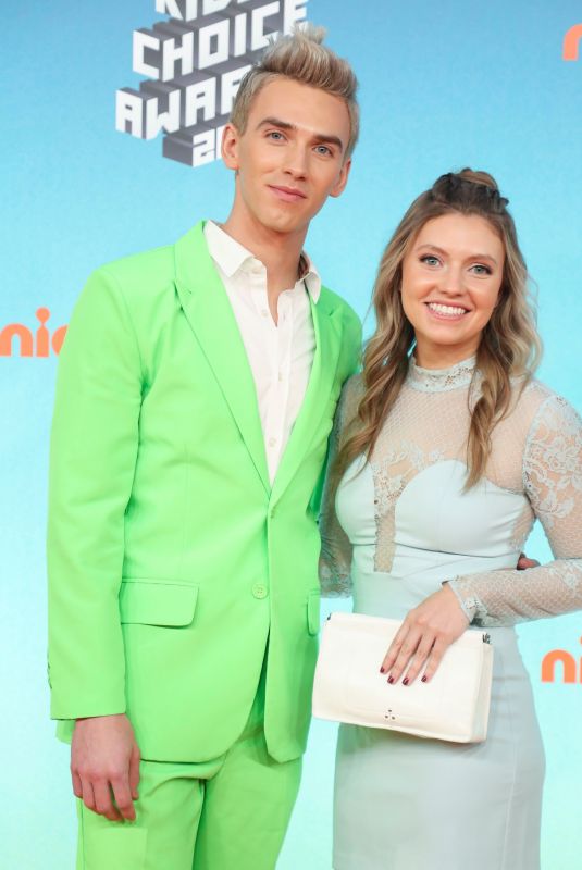GRACE SHARER at Nickelodeon