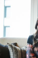 HAILEE STEINFELD on the Set of a Photoshoot, March 2019