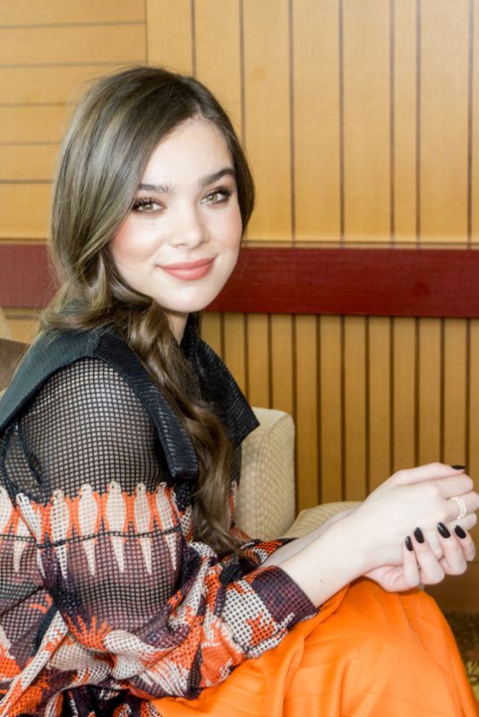 HAILEE STEINFELD on the Set of a Photoshoot, March 2019