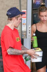 HAILEY and Justin BIEBER Out for Lunch in Costa Mesa 03/23/2019