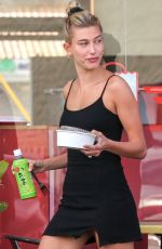 HAILEY and Justin BIEBER Out for Lunch in Costa Mesa 03/23/2019