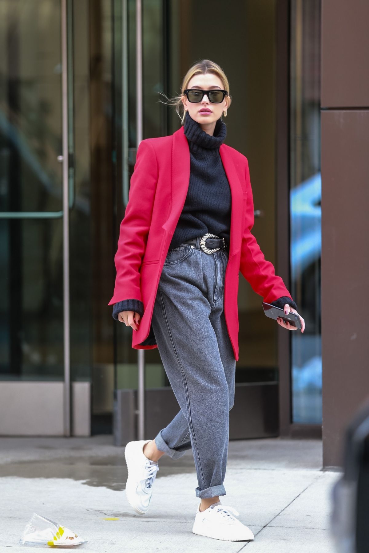 hailey-bieber-out-and-about-in-new-york-03-08-2019-2.jpg