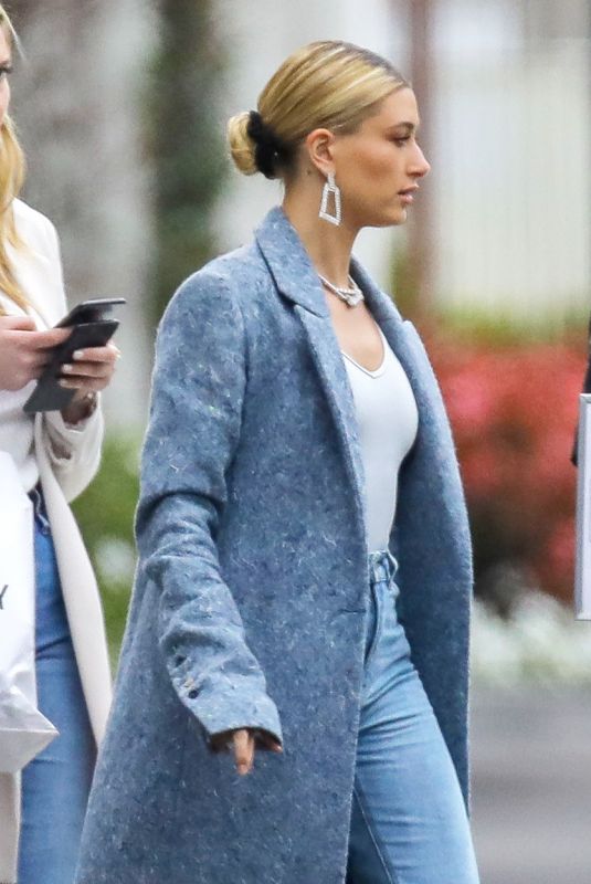 HAILEY BIEBER Out Shopping in Malibu 03/19/2019