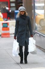 HALLE BERRY Shopping at Duane Reade Drugstore in New York 03/01/2019