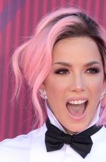 HALSEY at Iheartradio Music Awards 2019 in Los Angeles 03/14/2019