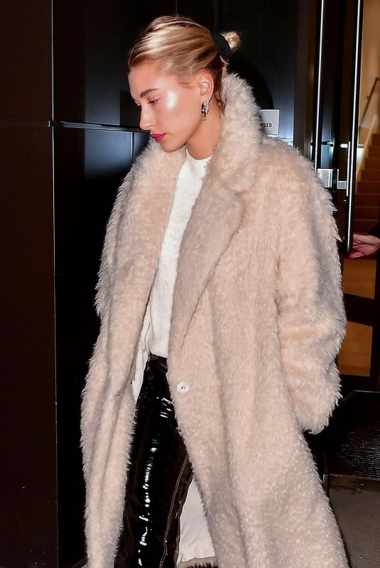 HILEY BIEBER Leaves Her Apartment in New York 03/05/2019