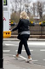HOLLY WILLOGHBY Out and About in West London 03/20/2019