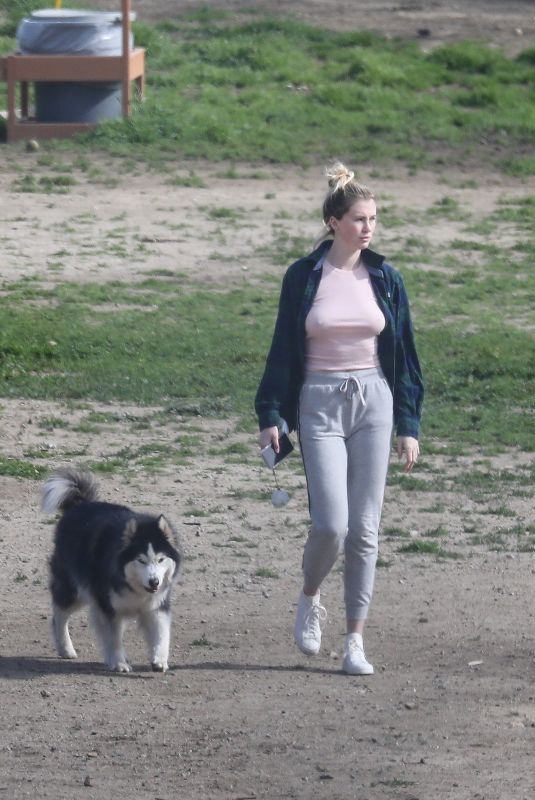 IRELAND BALDWIN Out with Her Dog in Santa Monica 03/10/2019