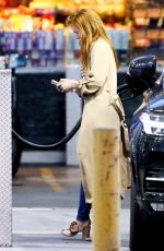 ISLA FISHER at Gas Station in Los Angeles 03/07/2019