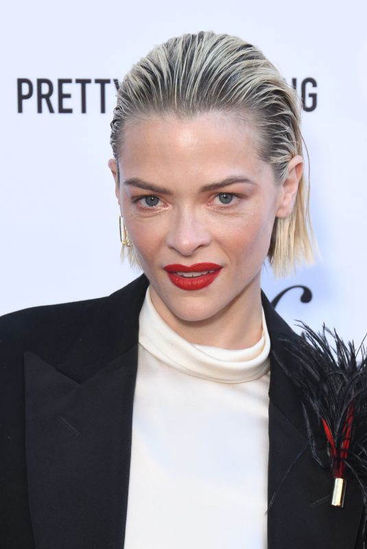 JAIME KING at Daily Front Row Fashion LA Awards 03/17/2019