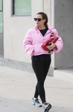 JENNIFER GARNER Arrives at Boxing Class in Brentwood 03/11/2019