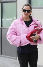 JENNIFER GARNER Arrives at Boxing Class in Brentwood 03/11/2019