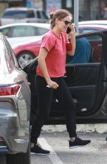JENNIFER GARNER at a Framing Store in Culver City 03/28/2019
