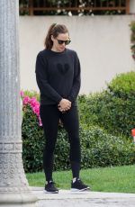 JENNIFER GARNER Out and About in Los Angeles 03/21/2019