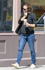 JENNIFER GARNER Out and About in Studio City 03/09/2019