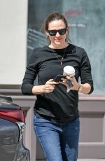 JENNIFER GARNER Out and About in Studio City 03/09/2019