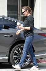 JENNIFER GARNER Out and About in Studio City 03/09/2019