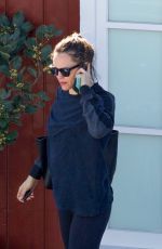 JENNIFER GARNER Out for Lunch in Brentwood 03/14/2019