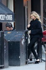 JENNIFER LAWRENCE and Cooke Maroney Out in New York 03/17/2019